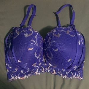 New purple with lace La Senza bra